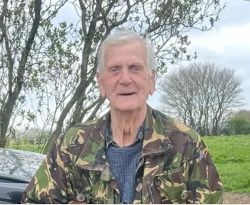 Sue's dad Ken